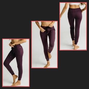 Zyia Plum Unwind Joggers